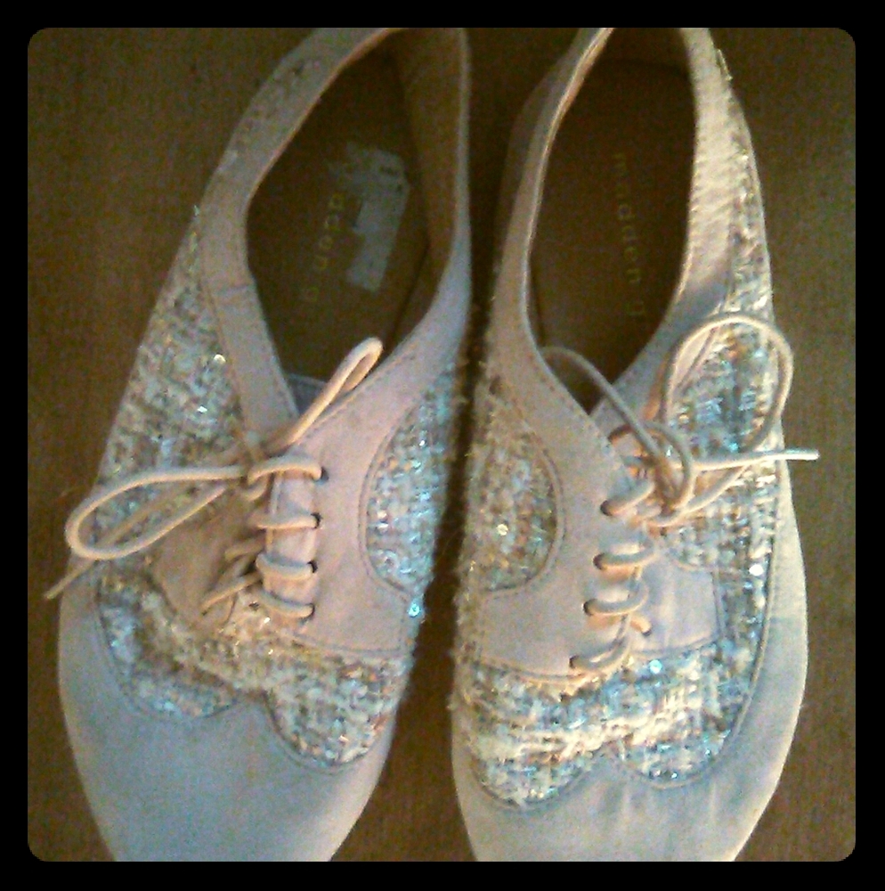 Shose